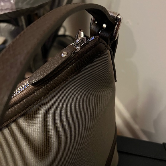 SOLD‼️Authentic Burberry Bag - Picture 10 of 17